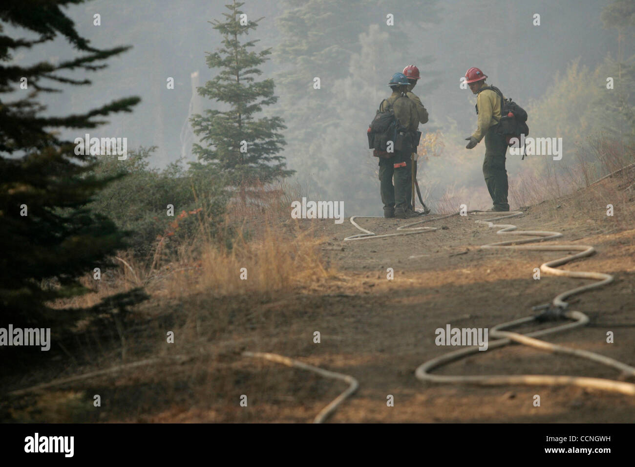 Firefighters battle brush fire hi-res stock photography and images - Alamy
