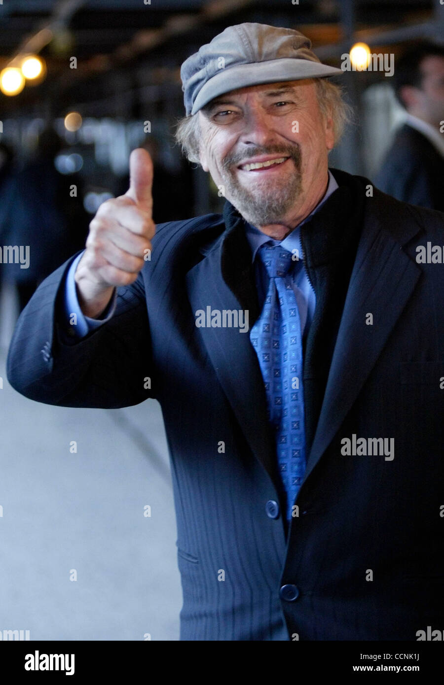Oct 28, 2004; Manhattan, NY, USA; Actor Rip Torn gives a thumbs up as he leaves Manhattan Criminal Court, Thursday, Oct. 28, 2004, in New York. Torn was found not guilty on the charge of driving while intoxicated from an incident in January when his car rammed the back of a cab in Manhattan. Stock Photo