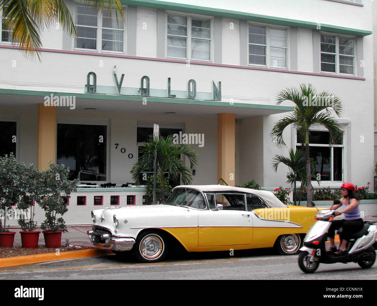 Jun 07, 2003; Miami, Florida, USA; Buildings in the Art Deco district ...