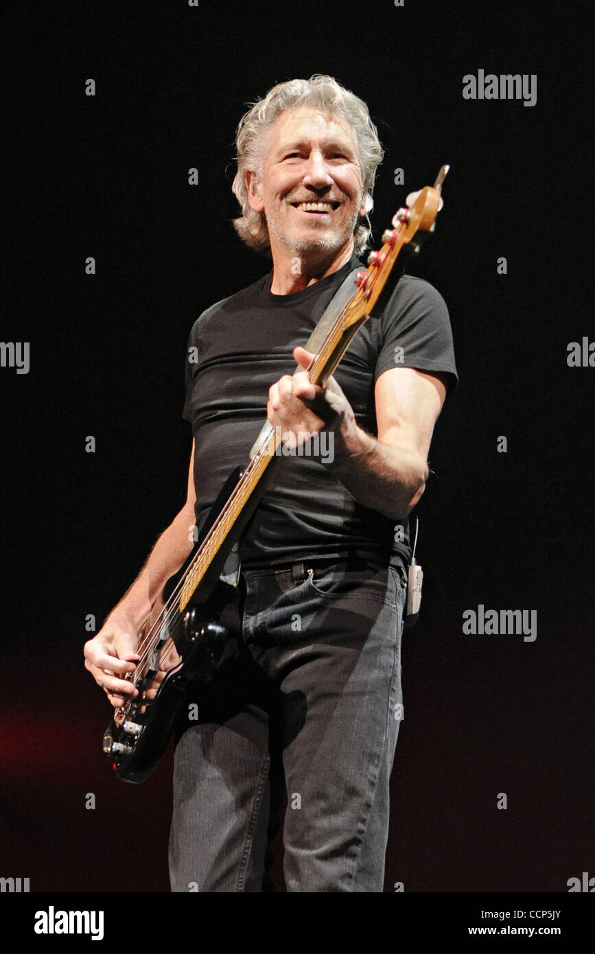 Oct. 22, 2010 - Columbus, Ohio, U.S - Vocalist/Bassist ROGER WATERS, former member of the now dissolved band Pink Floyd, performs at Value City Arena in Columbus, Ohio on October 22, 1010. (Credit Image: © Amy Harris/ZUMApress.com) Stock Photo