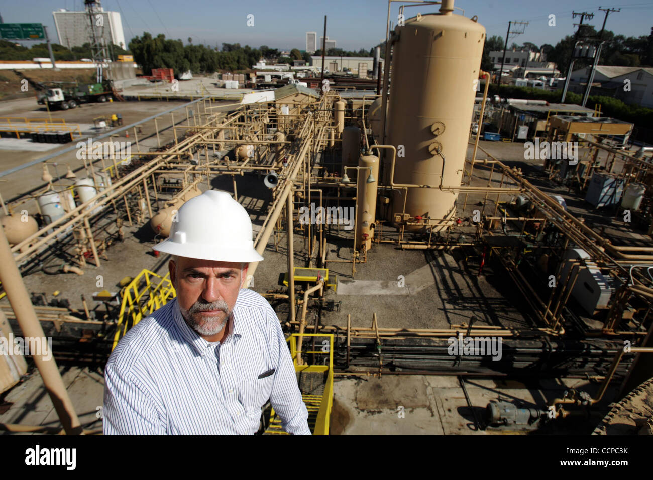 Hal Washburn Chief Executive Of BreitBurn Energy Partners LP A Small hal-washburn-chief-executive-of-breitburn-energy-partners-lp-a-small