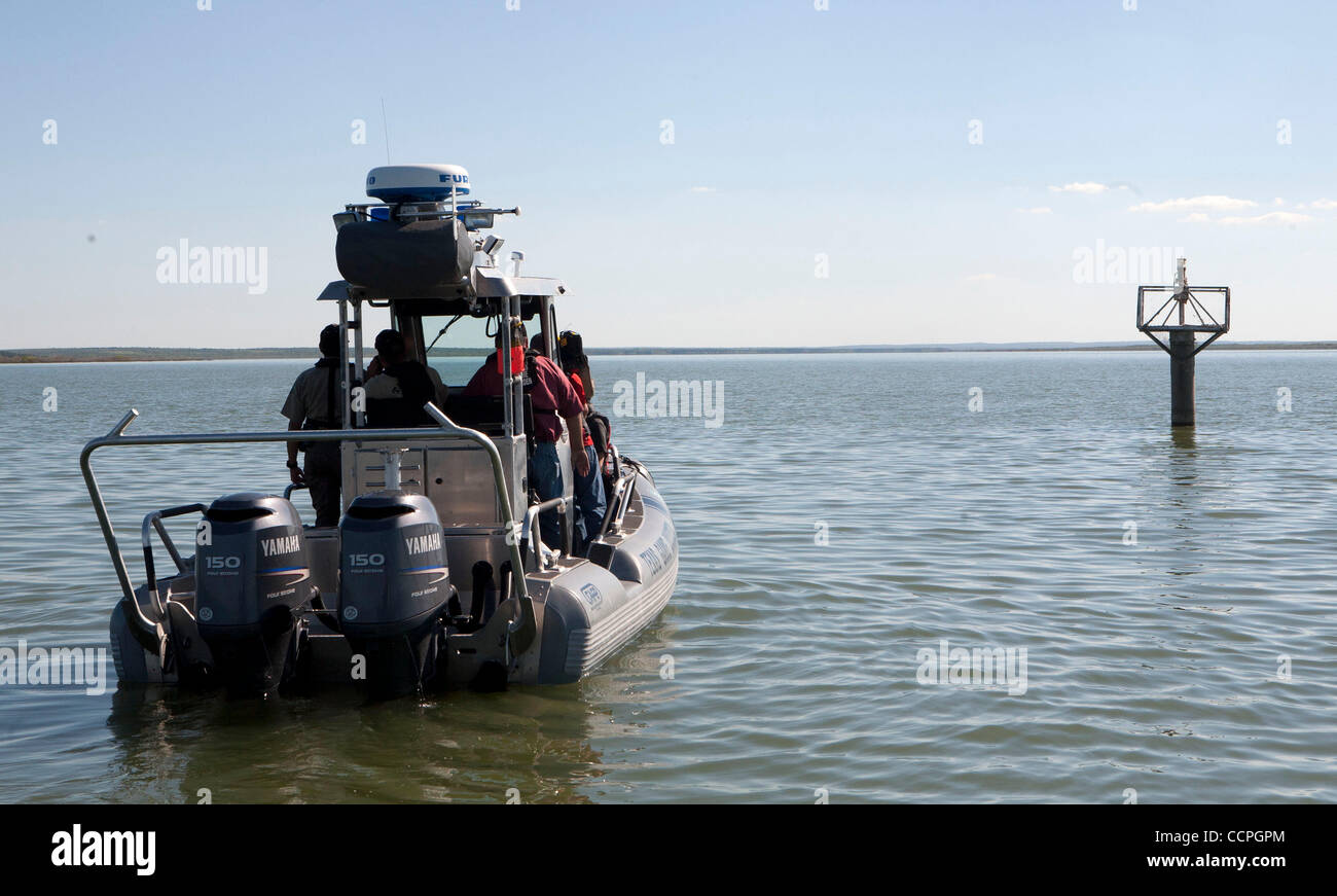 Oct 07, 2010 Zapata, Texas, U.S. US Border Patrol Agents patrol Falcon Lake on the border