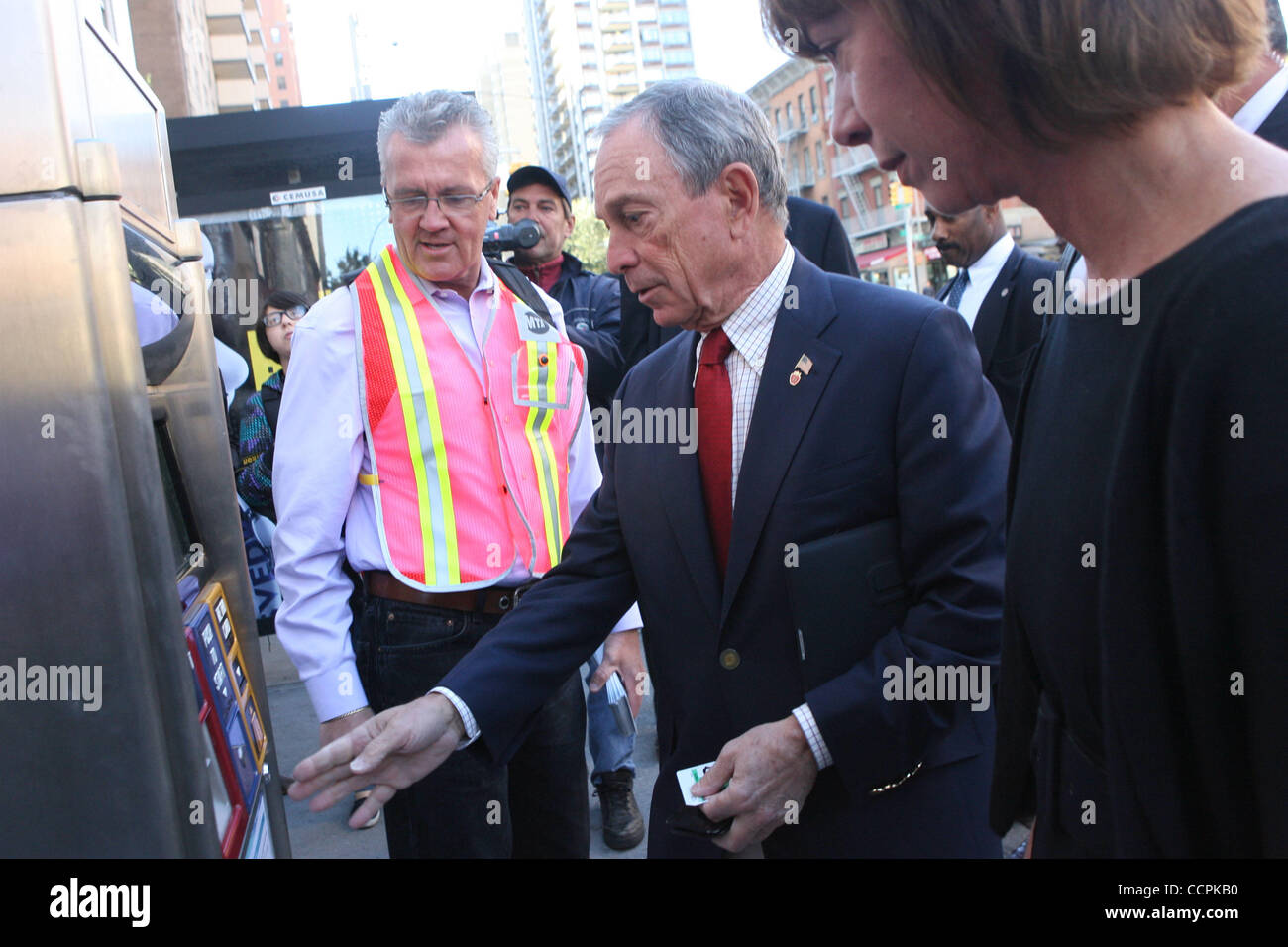 Mayor Michael Bloomberg rides M15 Express through East Harlem with MTA