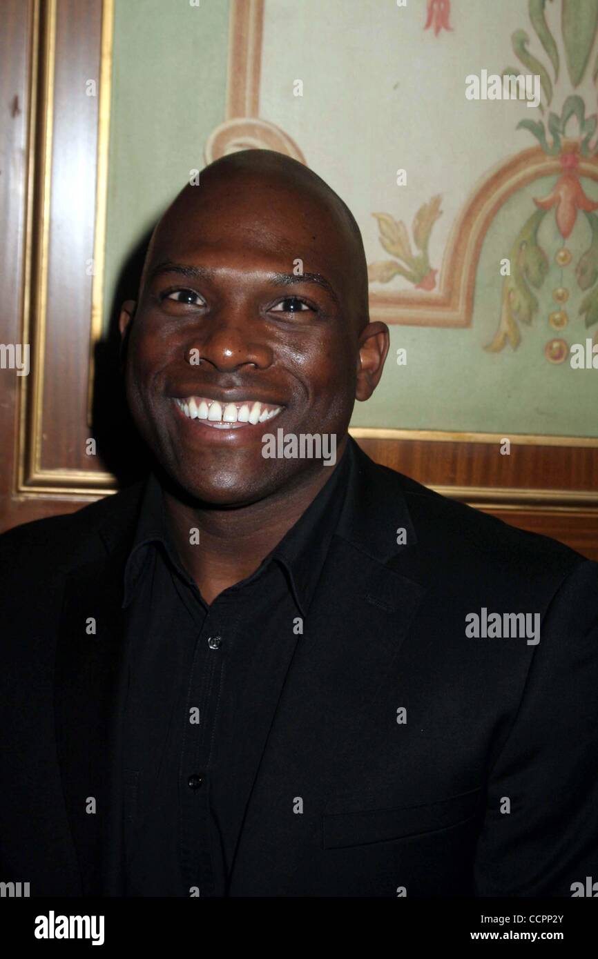 Oct. 12, 2010 - New York, New York, U.S. - KEVIN NAVAYNE ‘‘csi NY’’.at