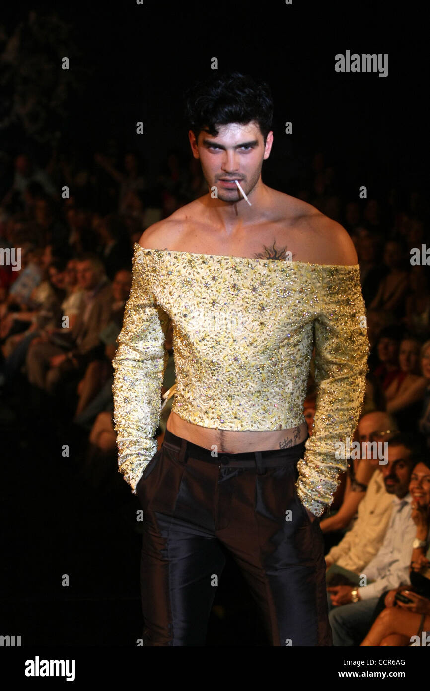 Jean-Paul Gaultier fashion show in Moscow.Pictured: a man model on