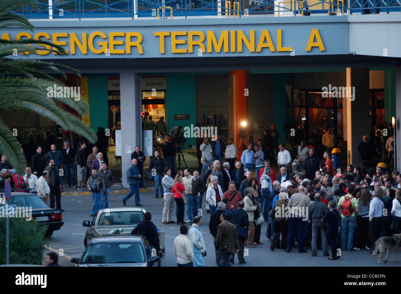 Apr. 26, 2010 - Piraeus, Greece - The striking seamen would not allow the Panama-flagged cruise ship ''Zenith'' with 1500 passengers, most of them from Spain, to sail for its scheduled destination to Croatia. Greek seamen have 24h strike after the government said it would lift restrictions on foreig Stock Photo
