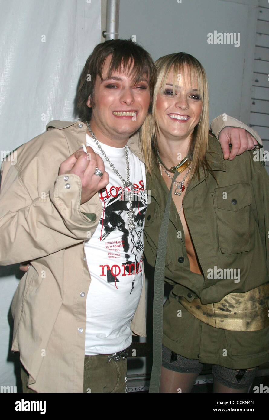 Oct. 30, 2003 - Hollywood, California, U.S. - I8121CHW .KLOZ HORSE SPRING  2004 FASHION LINE .AT SMASHBOX STUDIOS,