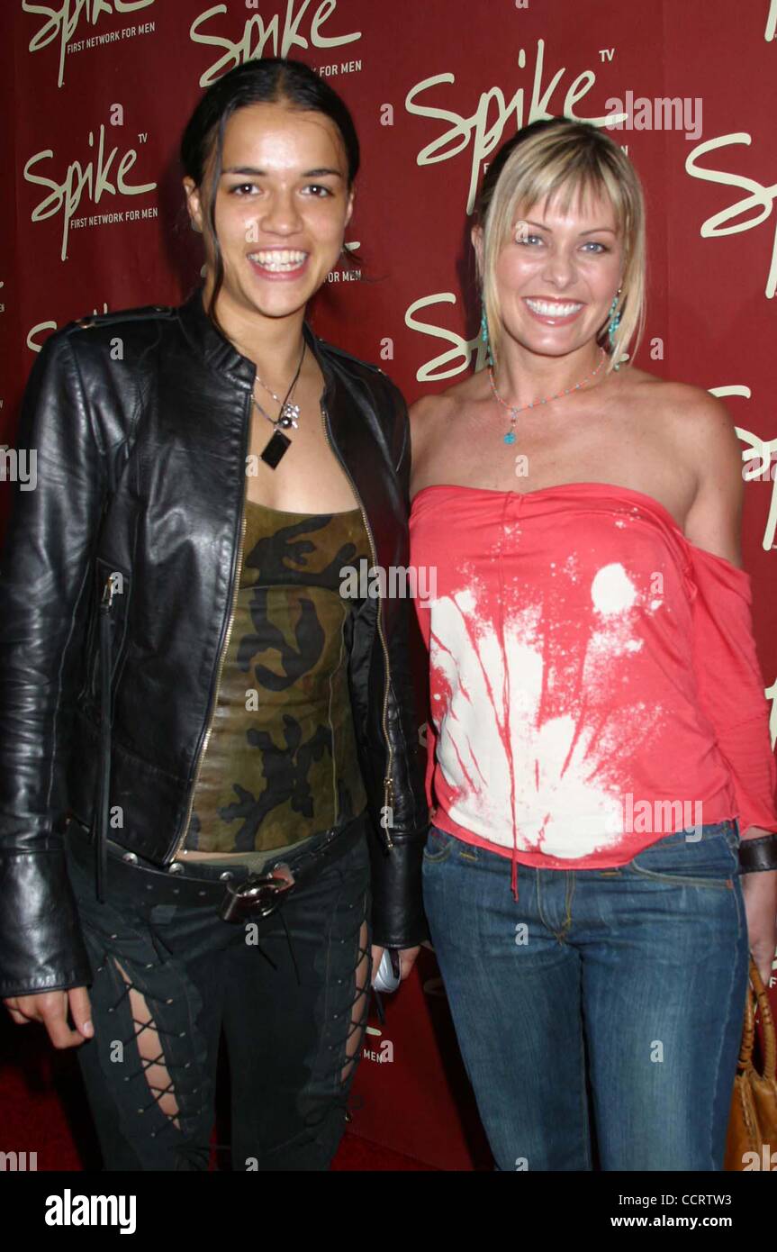 June 10, 2003 - Hollywood, California, U.S. - I7701CHW.SPIKE TV LAUNCH  PARTY.PLAYBOY MANSION, LOS ANGELES, CA.06/10/2003. / / 2003.MICHELLE  RODRIGUEZ AND NICOLE EGGERT(Credit Image: Â© Clinton Wallace/Globe  Photos/ZUMAPRESS.com Stock Photo - Alamy