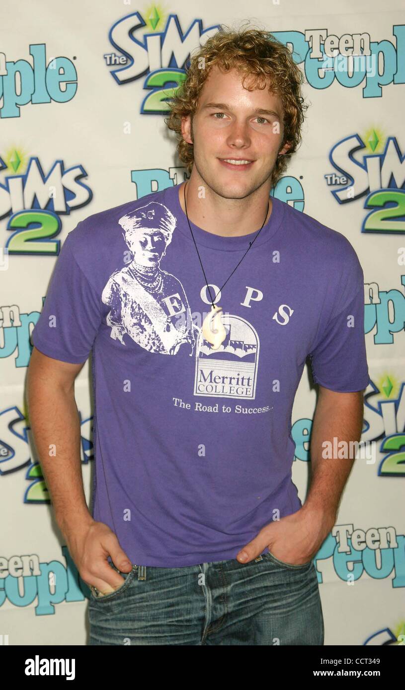 Young chris pratt hi-res stock photography and images - Alamy