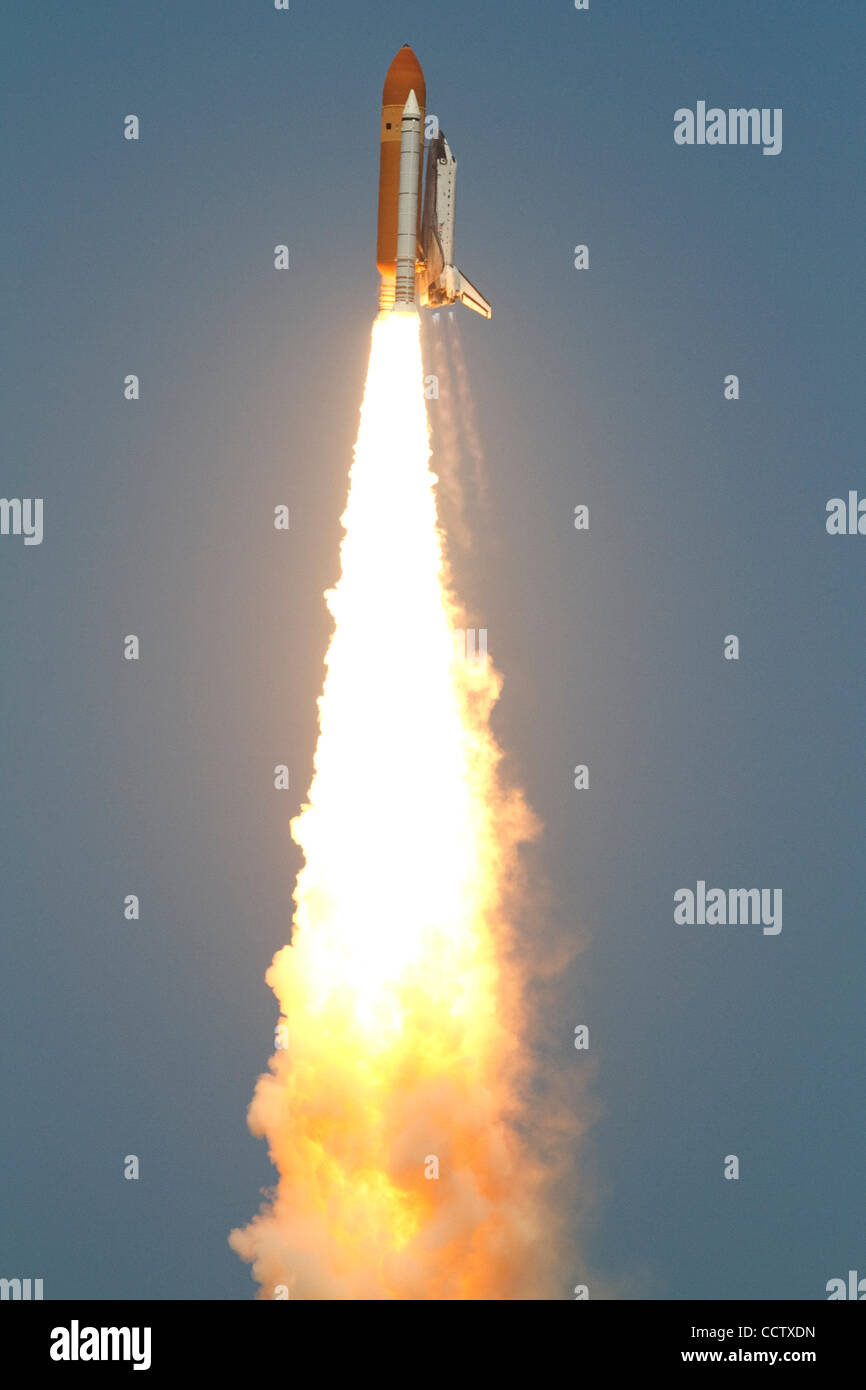 14 May 2010: Space Shuttle Atlantis lifts off of launch pad 39-A at ...