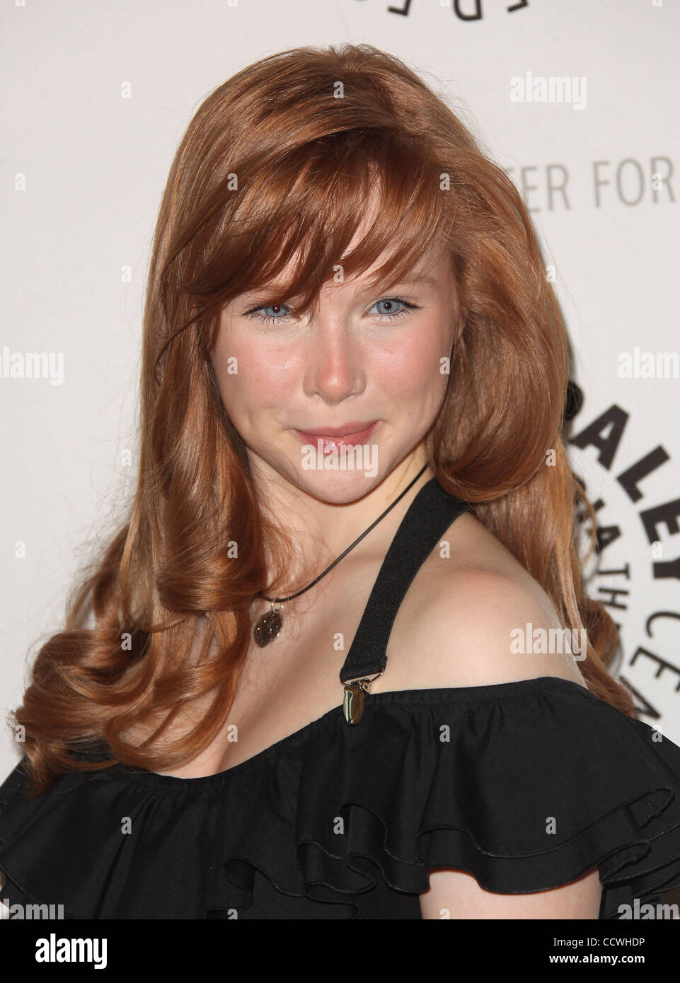 Mar 16, 2010 - Beverly Hills, California, USA - Actress MOLLY QUINN