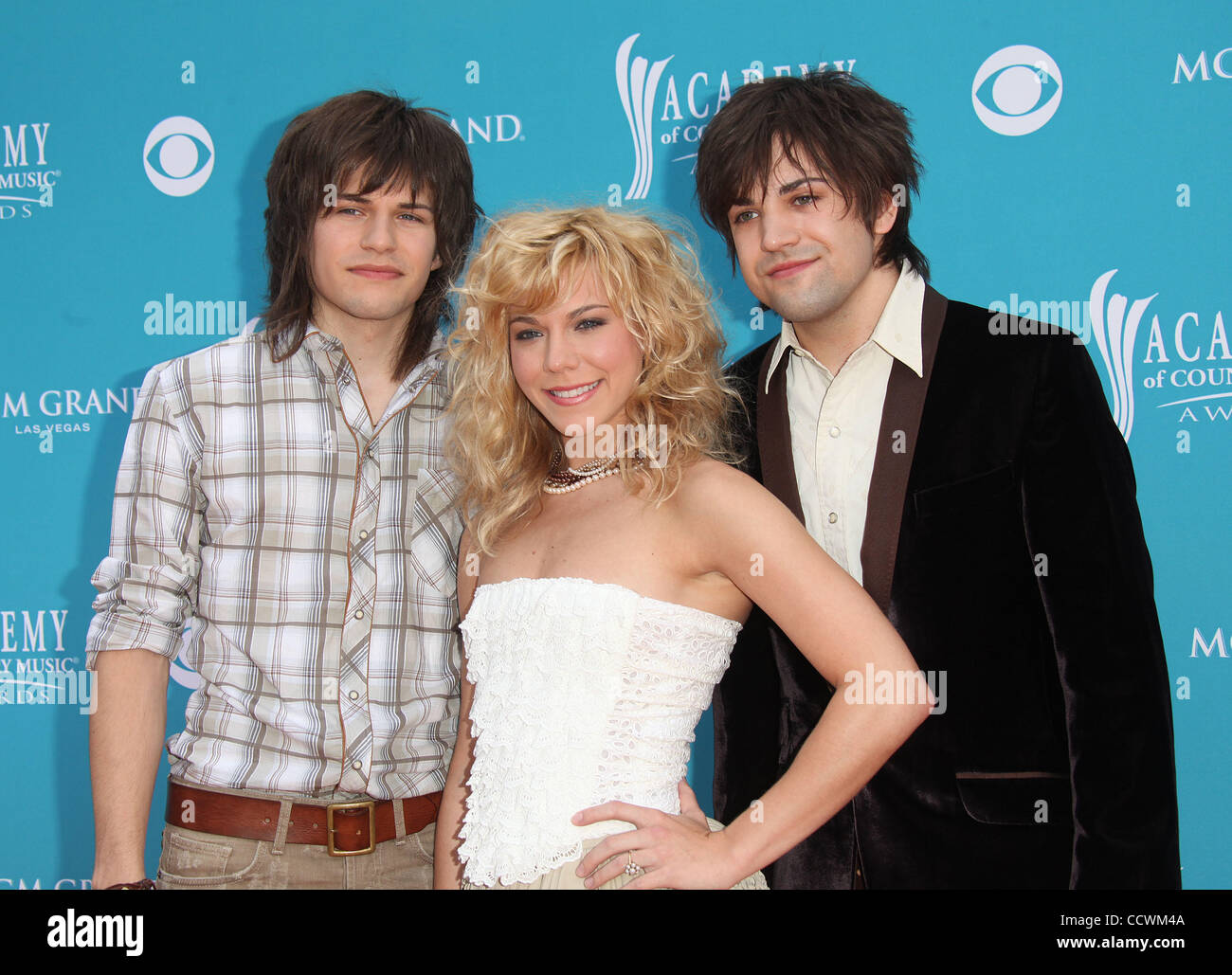 Apr 18, 2010 - Las Vegas, Nevada, USA - THE BAND PERRY arriving to the ...