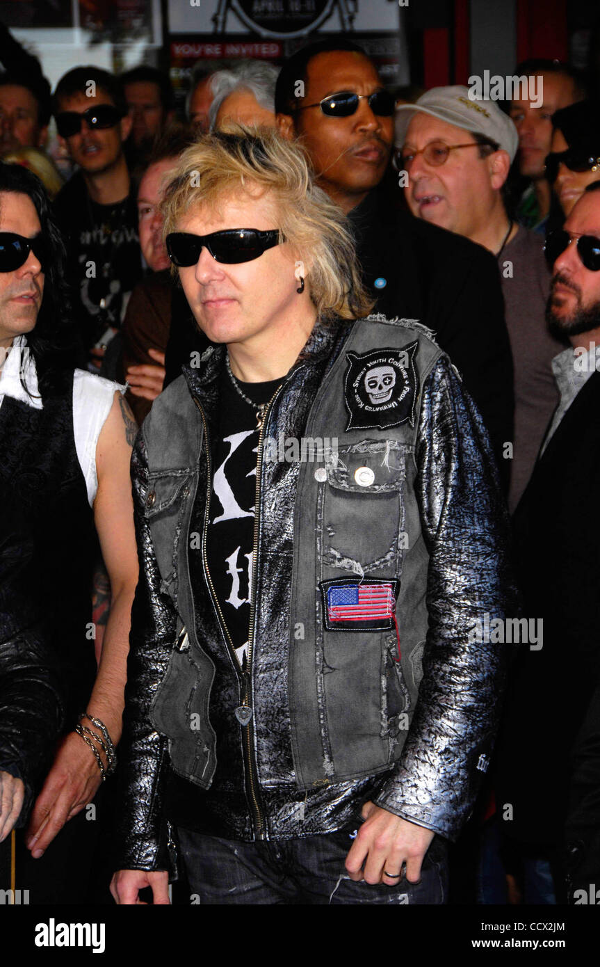 Apr. 06, 2010 - Hollywood, California, United States - James Kottak during a ceremony inducting the Scorpions into Hollywood's Rockwalk, on April 6, 2010, on Sunset Blvd. in Los Angeles.. K64575MGE(Credit Image: Â© Michael Germana/Globe Photos/ZUMApress.com) Stock Photo