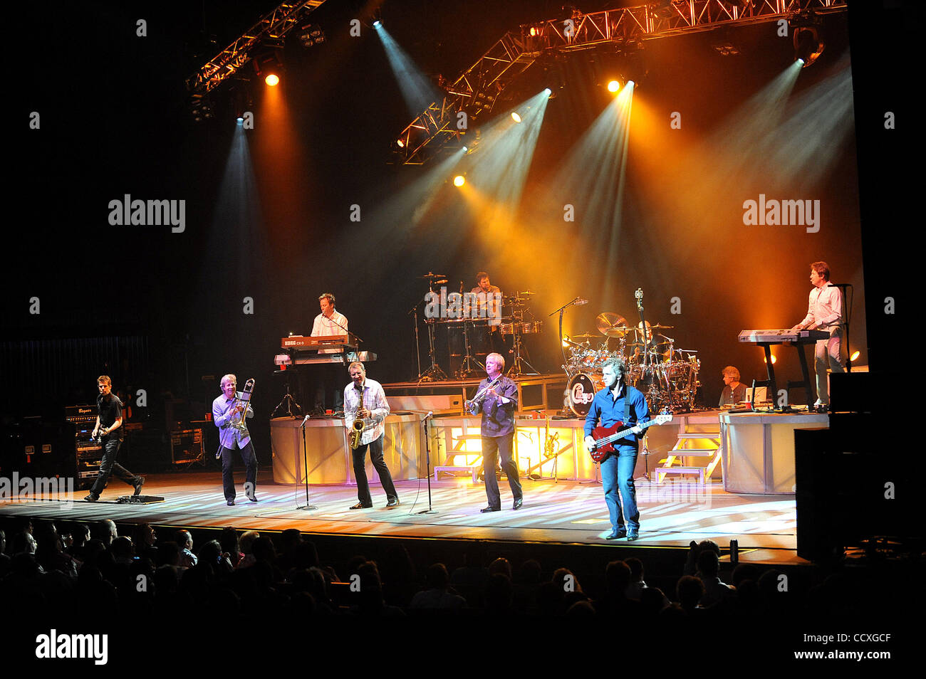 May 18, 2010 - Durham, North Carolina; USA - (R-L) Singer / Keyboardist ROBERT LAMM, Bass Guitarist JASON SCHEFF, Trumpeter LEE LOUGHNANE, Saxophonist WALTER PARAZAIDER, Guitarist KEITH HOWLAND, Drummer TRIS IMBODEN, and Keyboardist LOU PARDINI of the band Chicago performs live as their 2010 tour ma Stock Photo