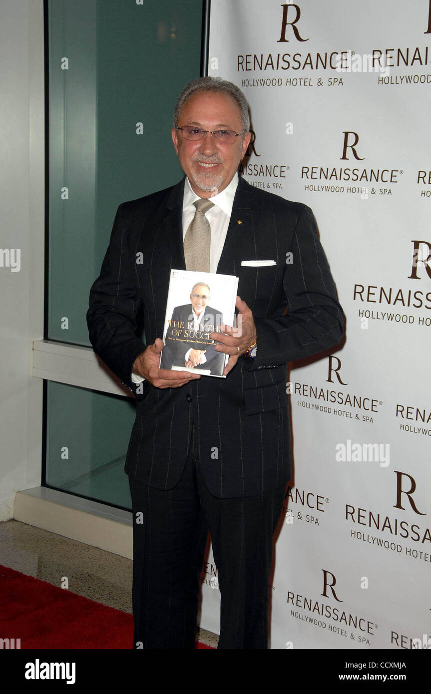 Mar. 09, 2010 - Los Angeles, California, United States - EMILIO ESTEFAN
