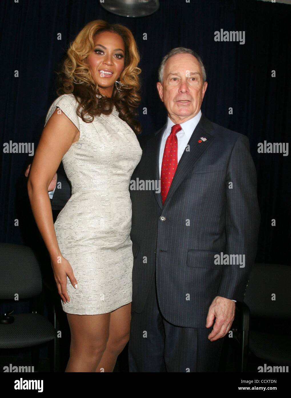 Mar 05, 2010 - New York, New York, USA - Singer BEYONCE KNOWLES and NYC ...