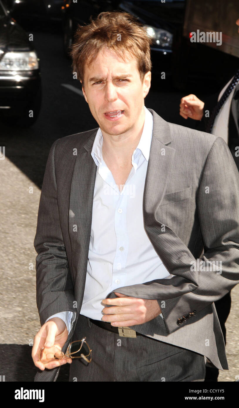 Actor SAM ROCKWELL Poses For Photos At His Appearance On The Late Show