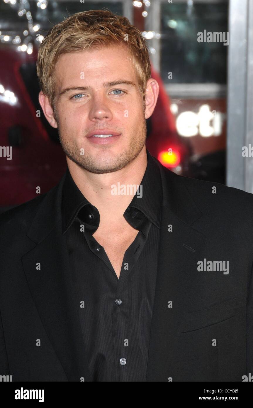 Mar 31, 2010 - Los Angeles, California, USA - Actor TREVOR DONOVAN at the 'Clash Of The Titans' Los Angeles Premiere held at Grauman's Chinese Theater, Hollywood. (Credit Image: Â© Paul Fenton/ZUMA Press) Stock Photo