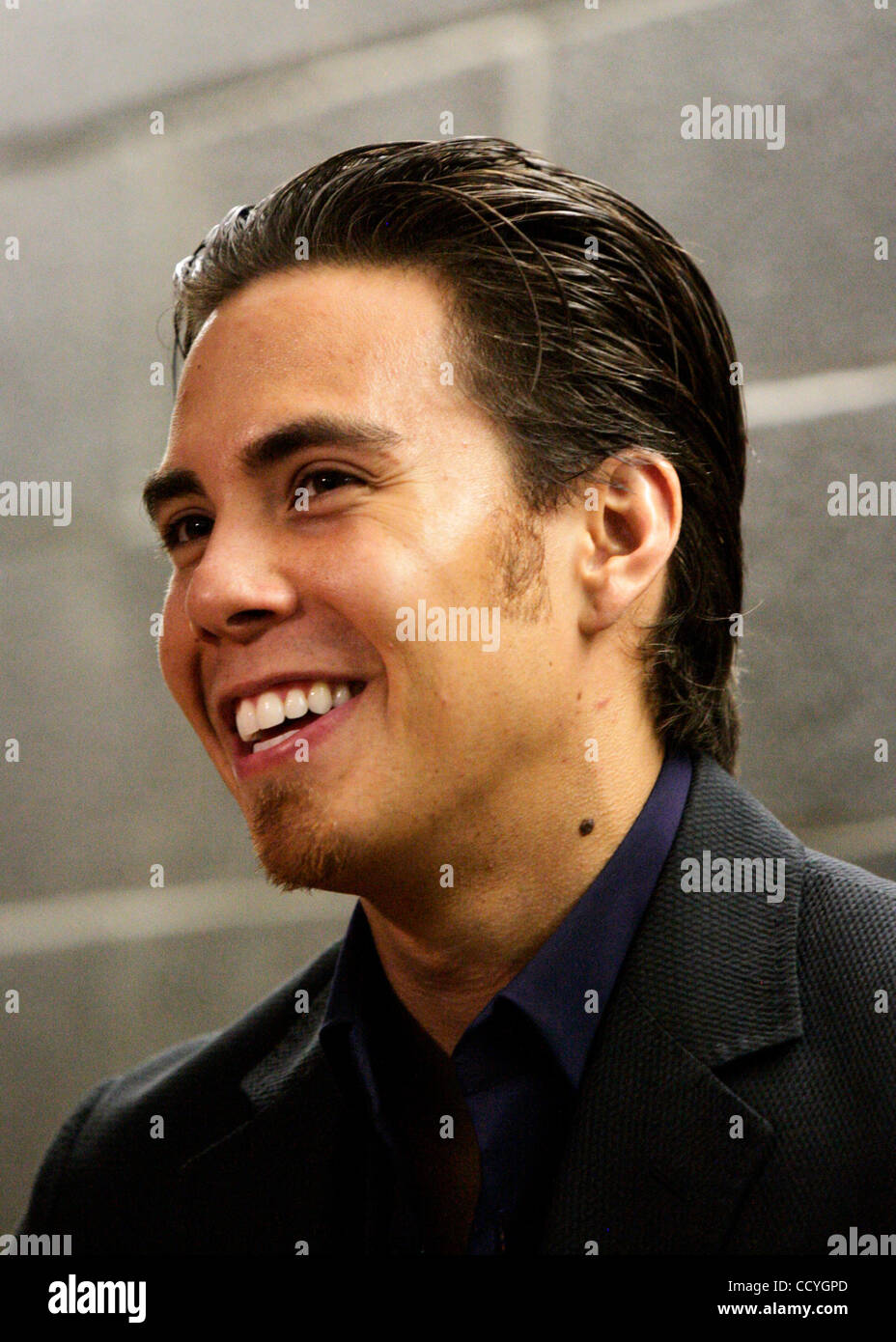 Apolo ohno hi-res stock photography and images - Alamy