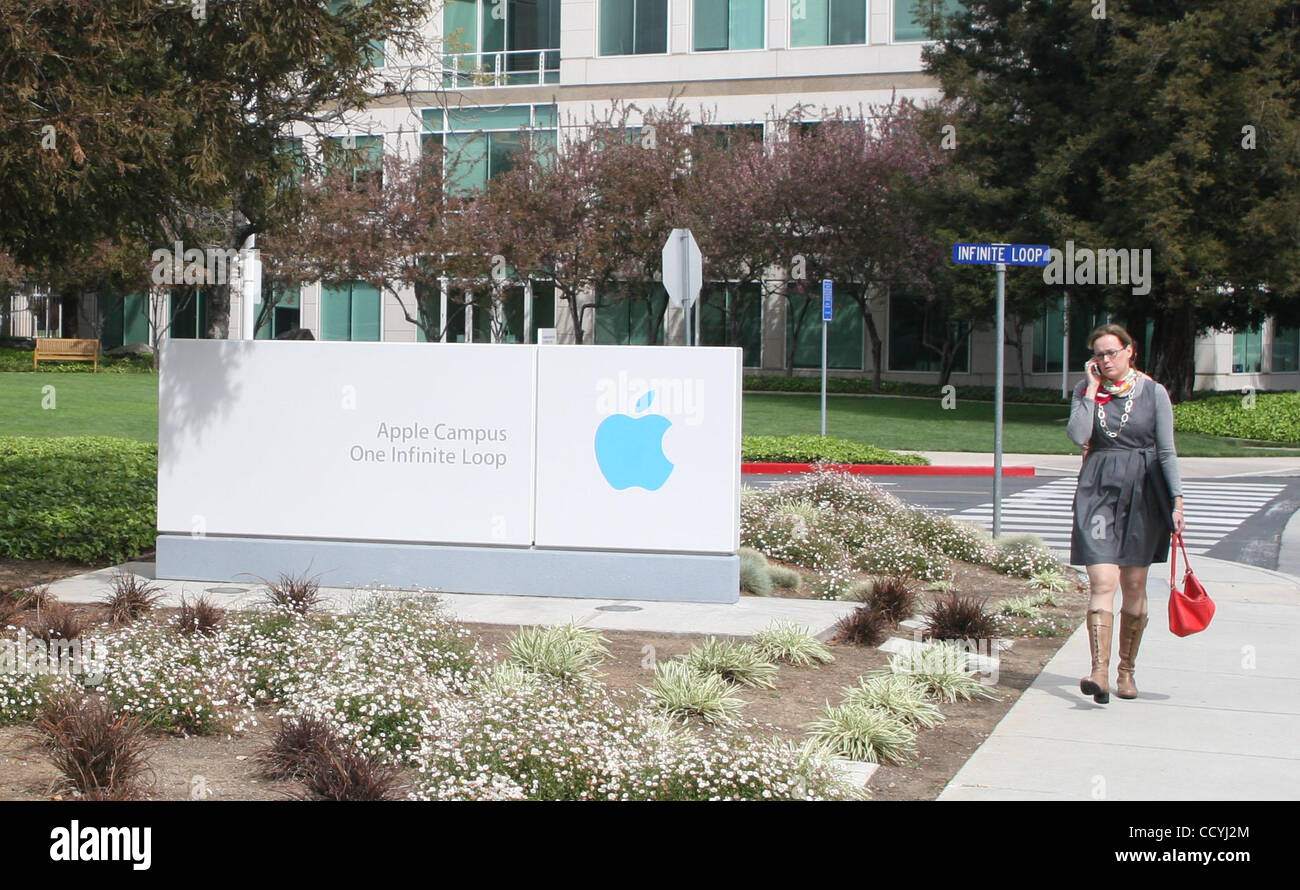 Mar. 31, 2010 - Cupertino, California, U.S. - Worldwide headquarters of Apple Inc., on Infinite Loop Drive, Cupertino, in the heart of Silicon Valley. Mac's stock soared over 10 percent in March and recently reached an all-time high in anticipation of the iPad launch, which begins this weekend. In a Stock Photo