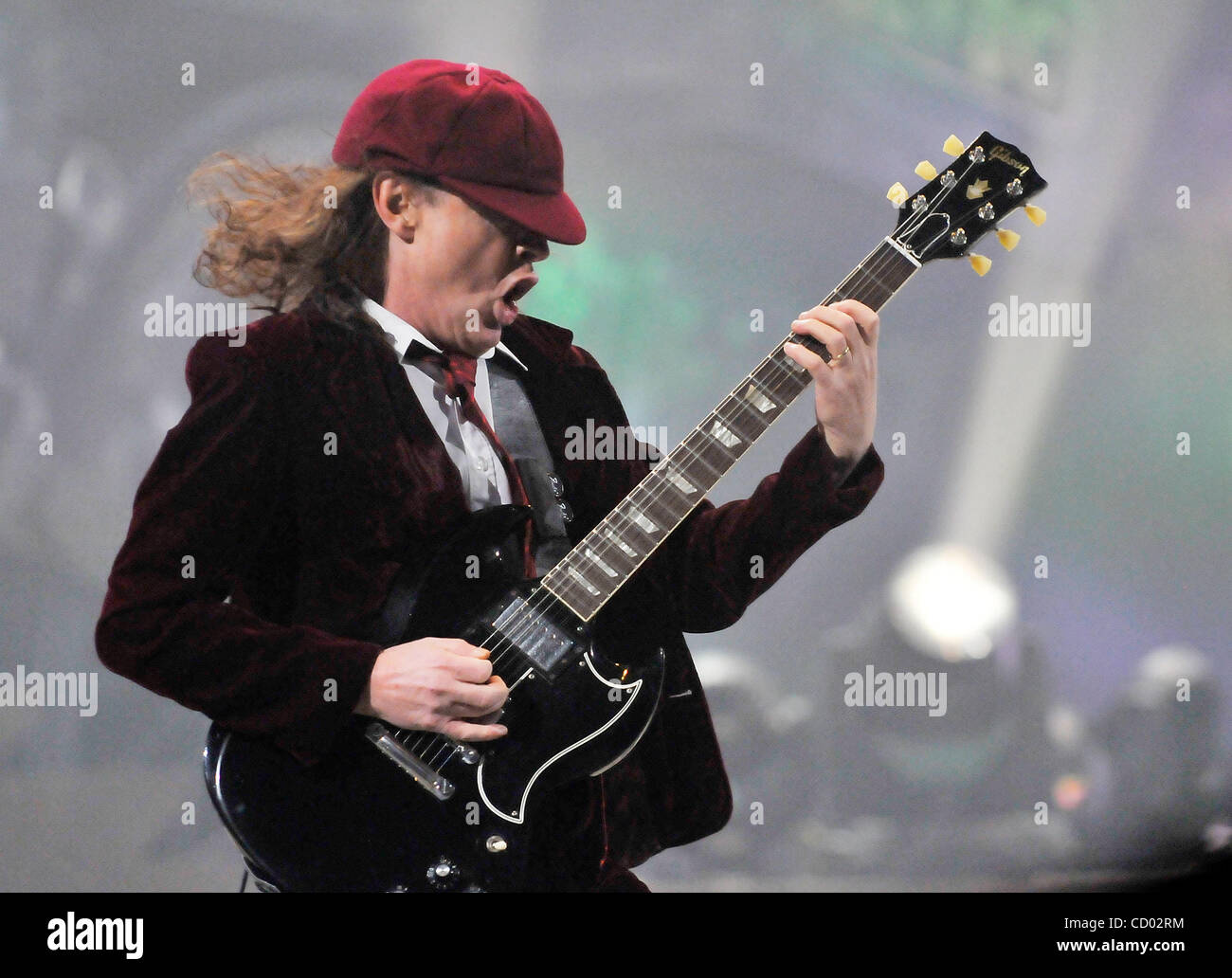 Angus young hi-res stock photography and images - Alamy