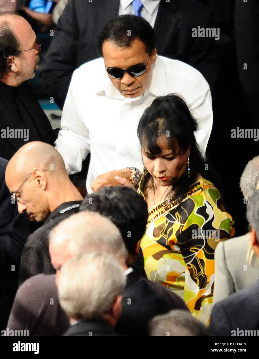 May 1,2010. Las Vegas NV.USA. Former 3 time boxing champion Muhammad Ali attends the Floyd 'Money' Mayweather Jr. vs  Sugar Shane Mosley fight at the MGM grand hotel in Las Vegas NV.  (Credit Image: © Gene Blevins/ZUMA Press) Stock Photo