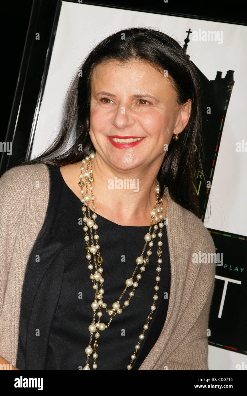 Nov. 18, 2008 - Hollywood, California, U.S. - CHW.''DOUBT'' LOS ANGELES SPECIAL SCREENING .ACADEMY OF MOTION PICTURE ARTS AND SCIENCES,  BEVERLY HILLS, CALIFORNIA 11-18-2008.TRACEY ULLMAN     .  - -   I13861CHW(Credit Image: Â© Clinton Wallace/Globe Photos/ZUMAPRESS.com) Stock Photo