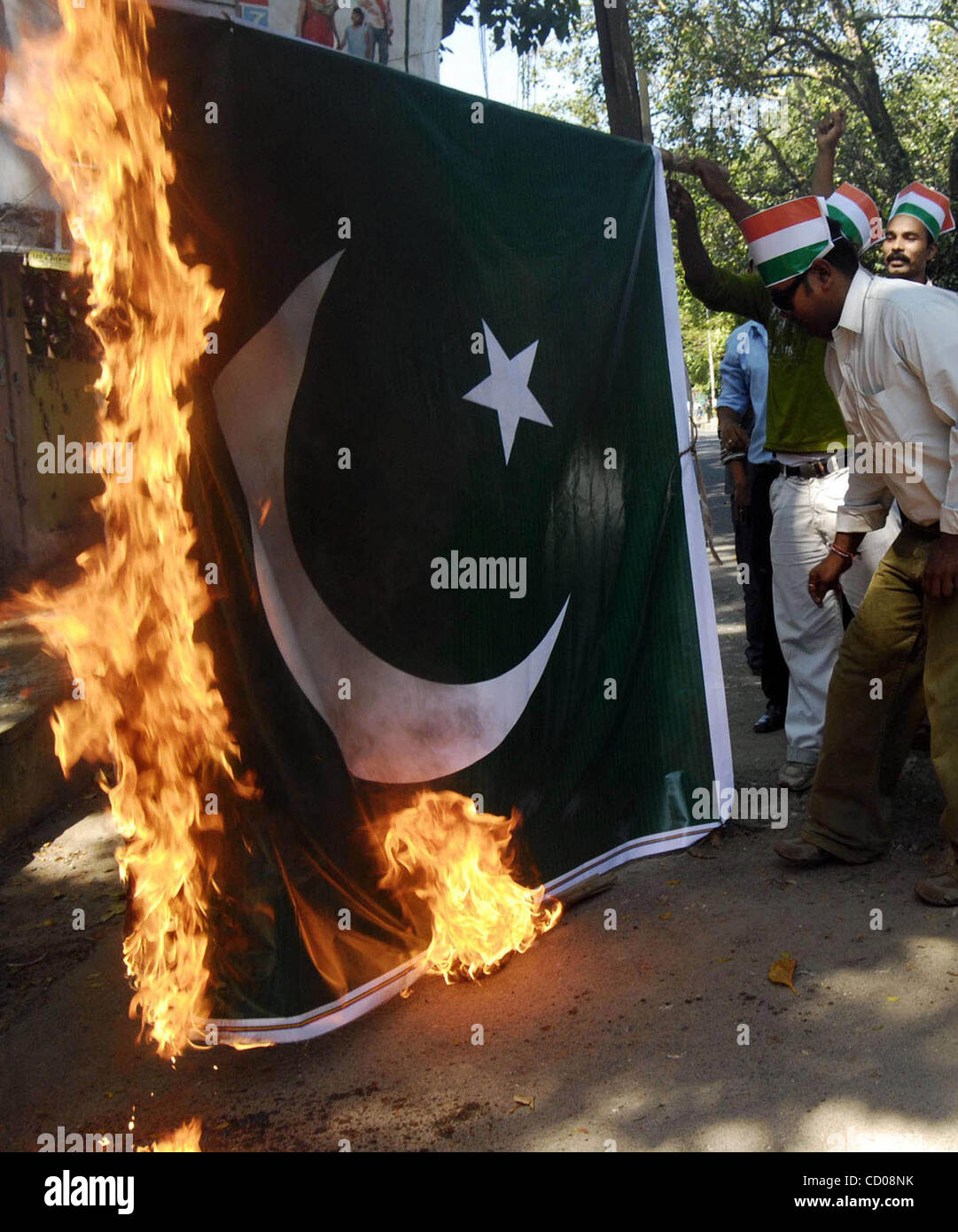 Pakistan flag burn hires stock photography and images Alamy