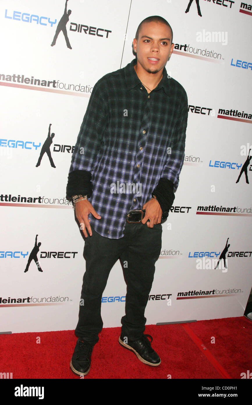 Evan ross naess hi-res stock photography and images - Alamy
