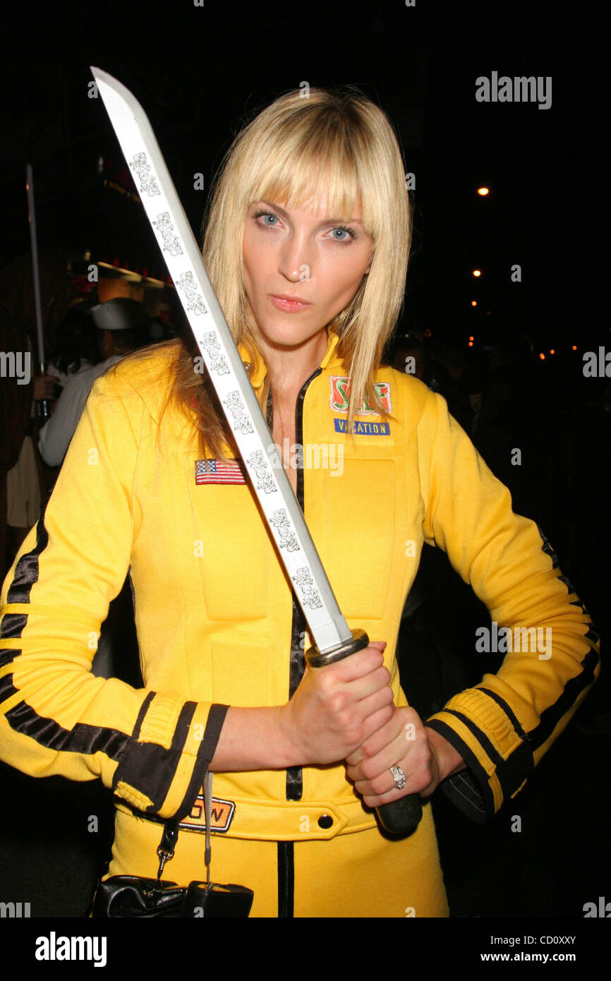 Oct. 31, 2008 - Hollywood, California, U.S. - I13913CHW.THE 21ST ANNUAL  WEST HOLLYWOOD HALLOWEEN COSTUME CARNAVAL 2008 .SANTA MONICA BLVD, WEST  HOLLYWOOD, CALIFORNIA 10-31-2008.HALLOWEEN COSTUMES - KILL BILL (Credit  Image: Â© Clinton