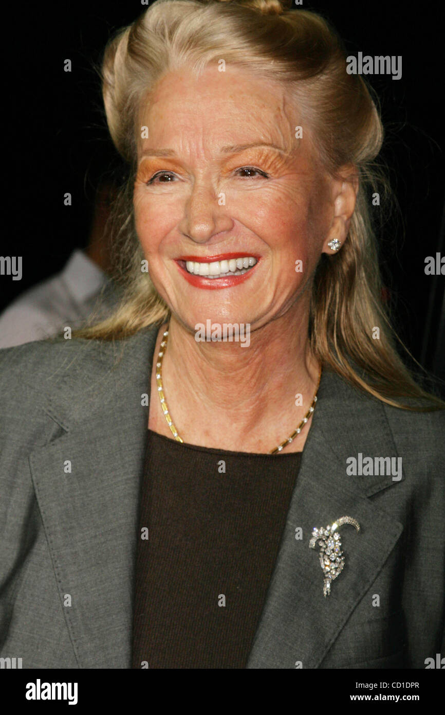Nov. 18, 2008 - Hollywood, California, U.S. - CHW.''DOUBT'' LOS ANGELES SPECIAL SCREENING .ACADEMY OF MOTION PICTURE ARTS AND SCIENCES,  BEVERLY HILLS, CALIFORNIA 11-18-2008.DIANE LADD .  - -   I13861CHW(Credit Image: Â© Clinton Wallace/Globe Photos/ZUMAPRESS.com) Stock Photo