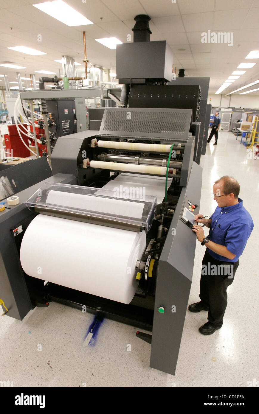 Paper roll at a printing press hi-res stock photography and images