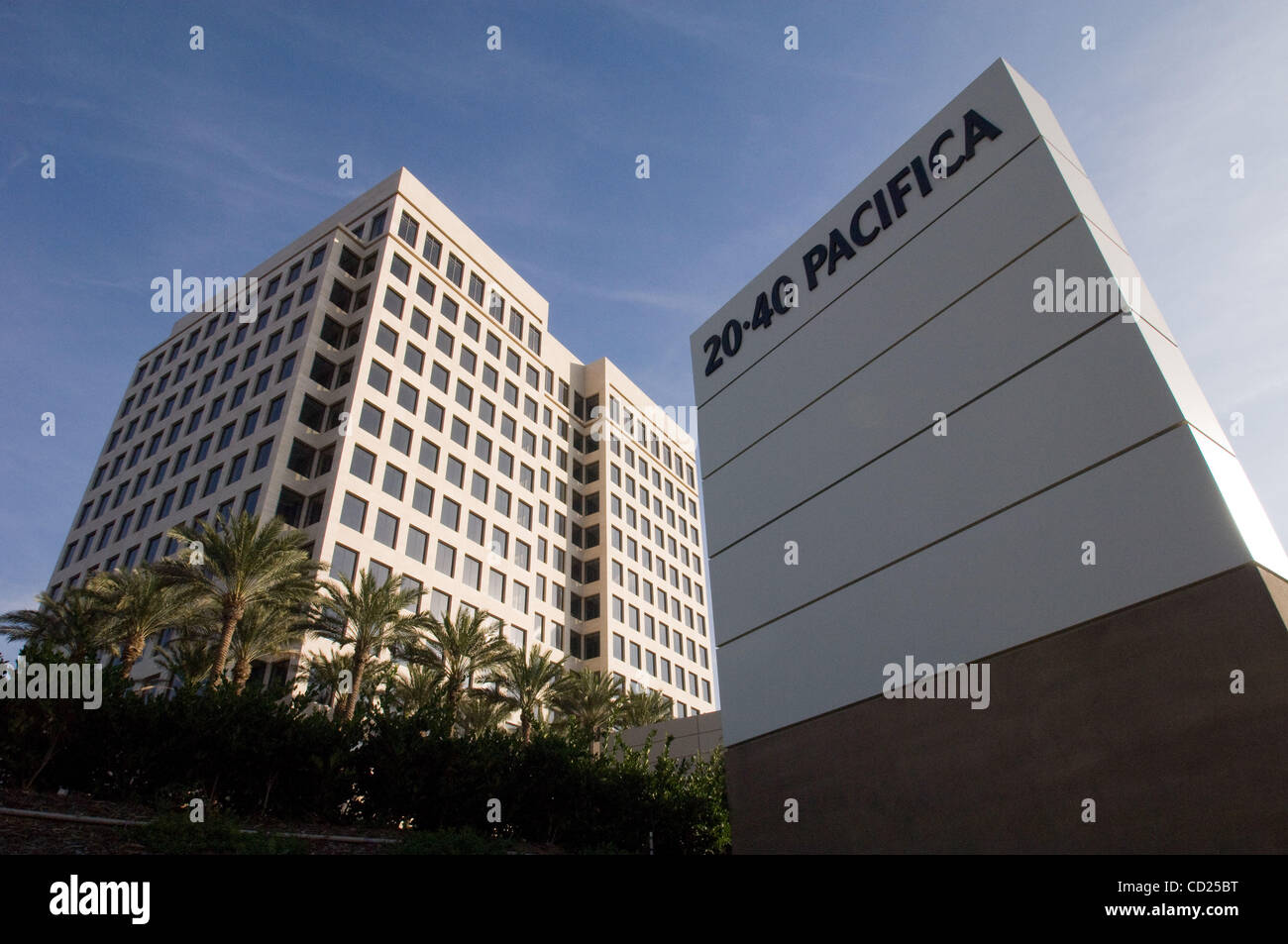 Newly leased FDIC office building, Irvine, CA to manage receiverships