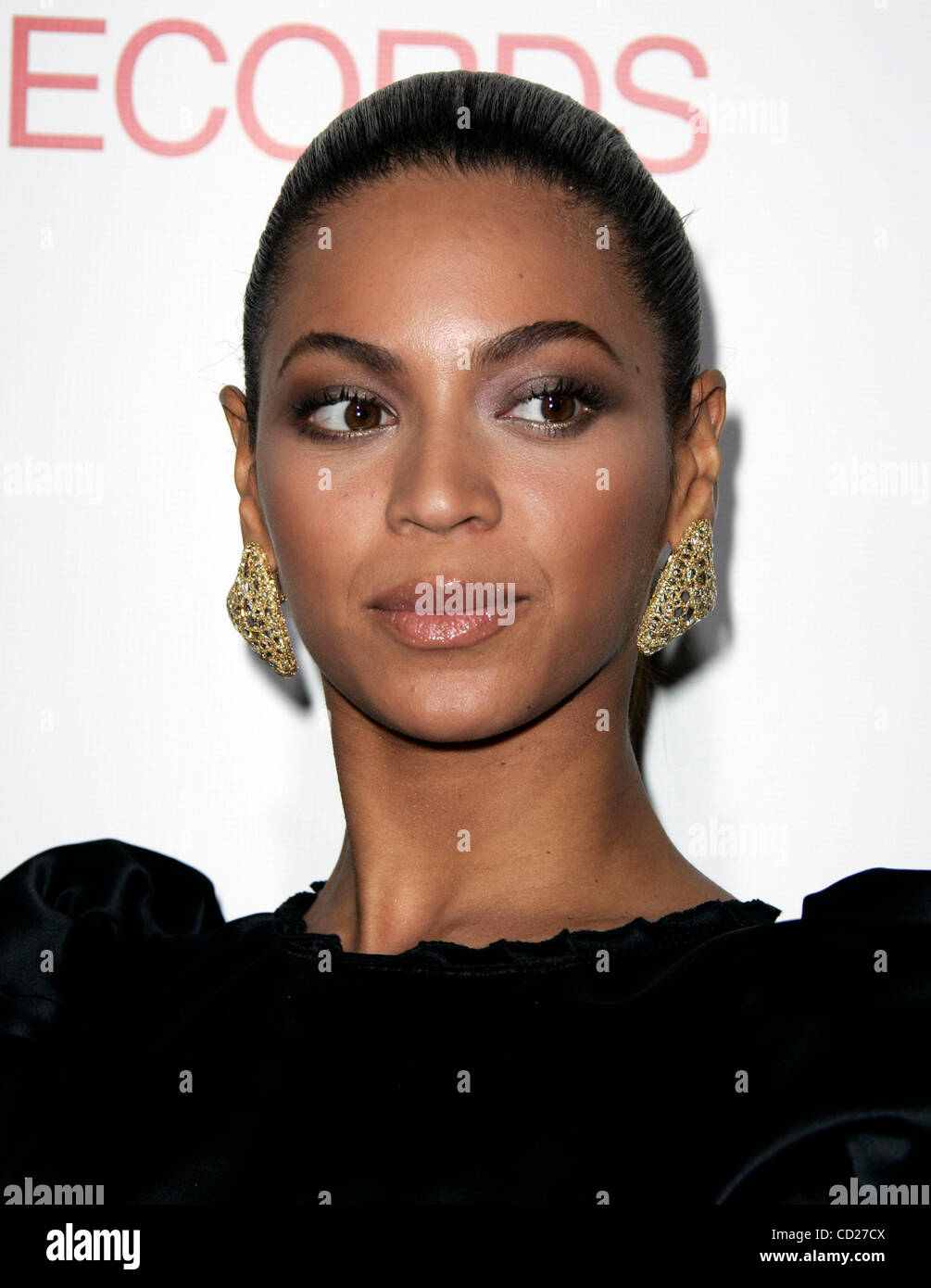 Nov 24, 2008 - Hollywood, California, USA - Producer BEYONCE KNOWLES ...