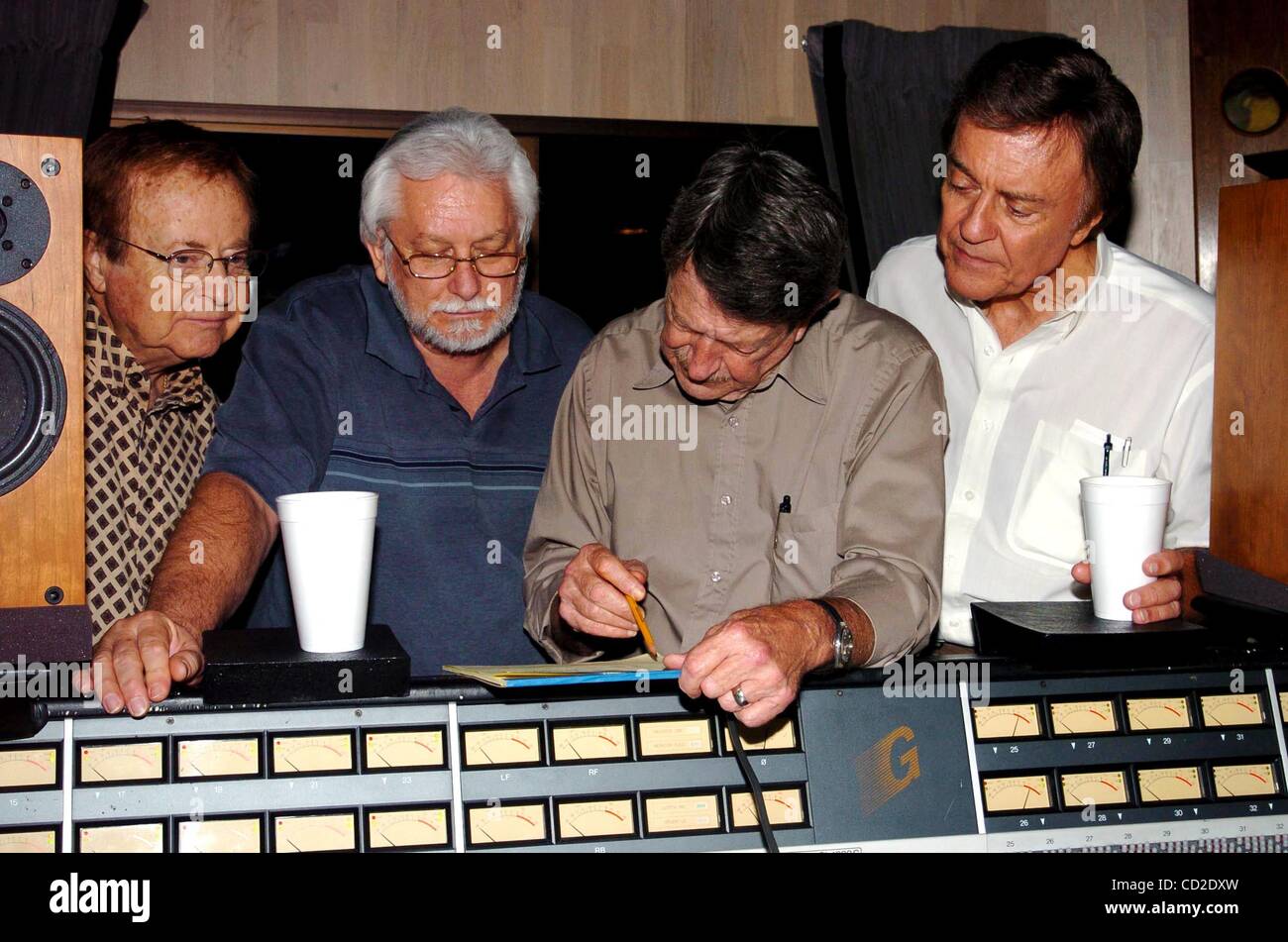 Sept. 28, 2004 New York, New York, U.S. K39718JKRON. AND THE