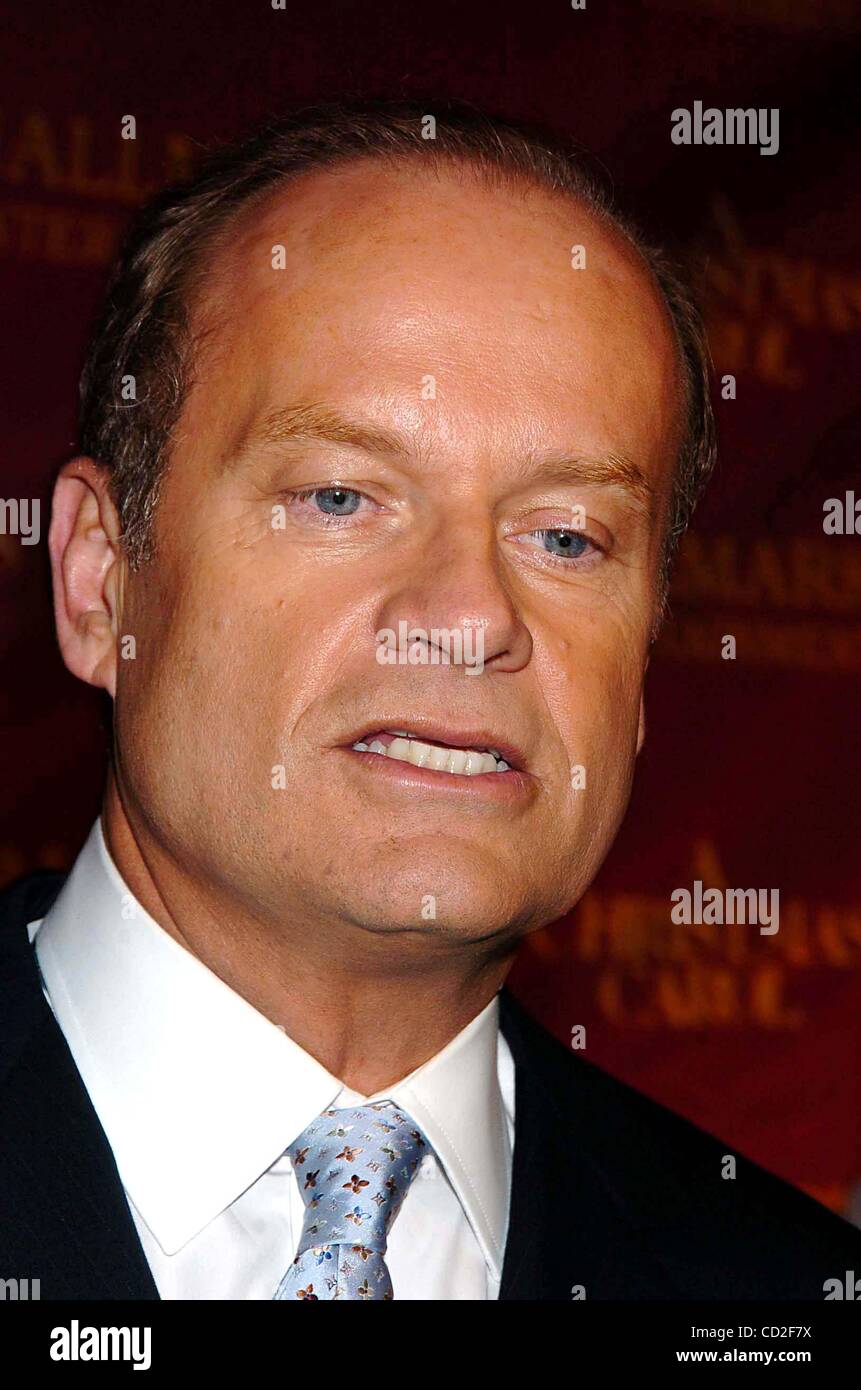 Christmas carol kelsey grammer torrent