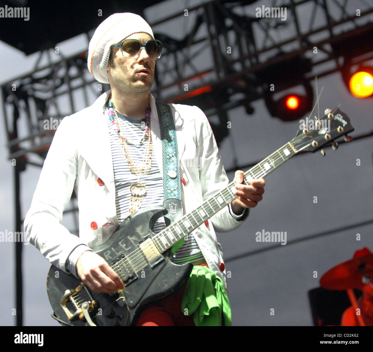 Mar 9, 2008 - Everglades, Florida, USA - Singer / Guitarist KEVIN ...