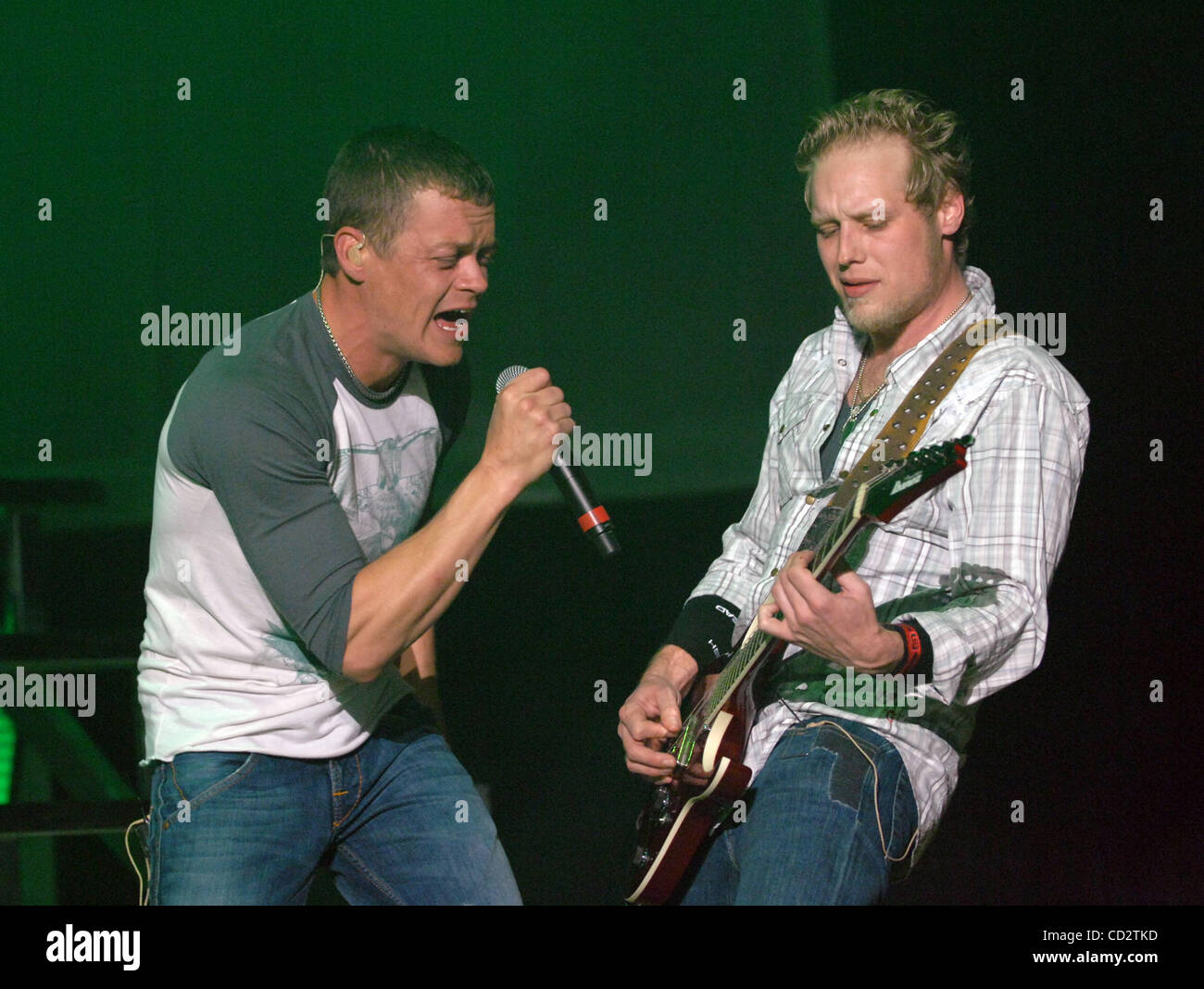 Mar 22, 2008 - Fayetteville, North Carolina, USA - (L-R) Singer