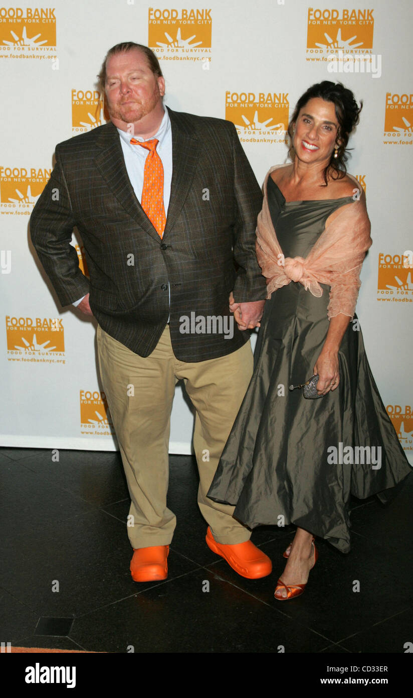 Apr 07, 2008 - New York, NY, USA - Chef MARIO BATALI and his WIFE at ...