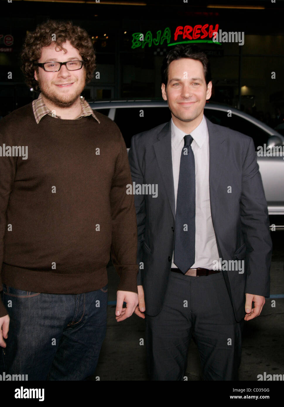 Apr 10, 2008 - Hollywood, California, USA - SETH ROGEN & PAUL RUDD at ...