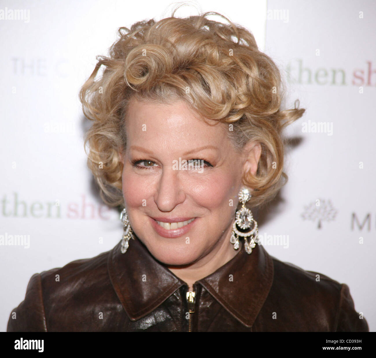 Bette midler hi-res stock photography and images - Alamy
