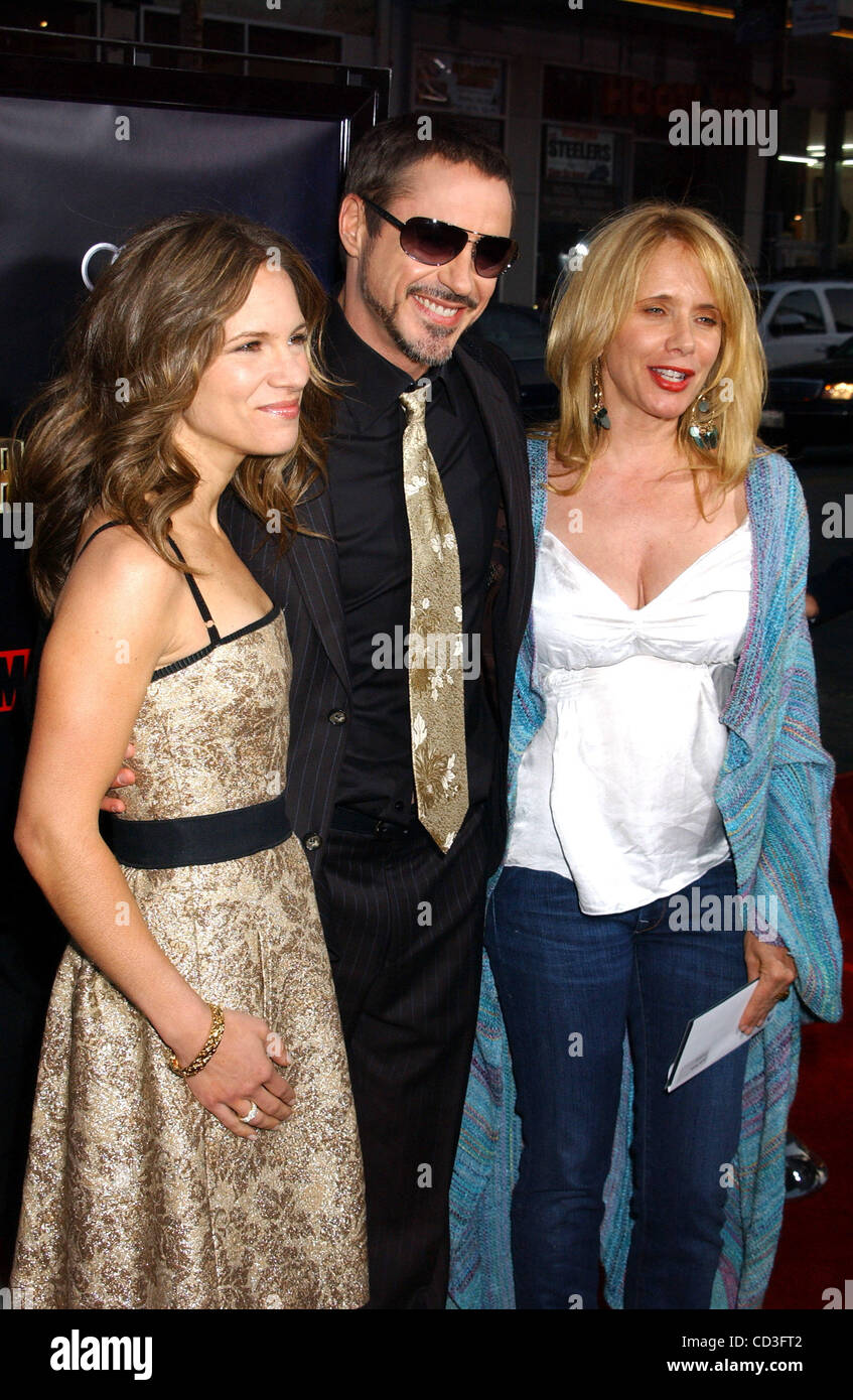 Iron sale man premiere