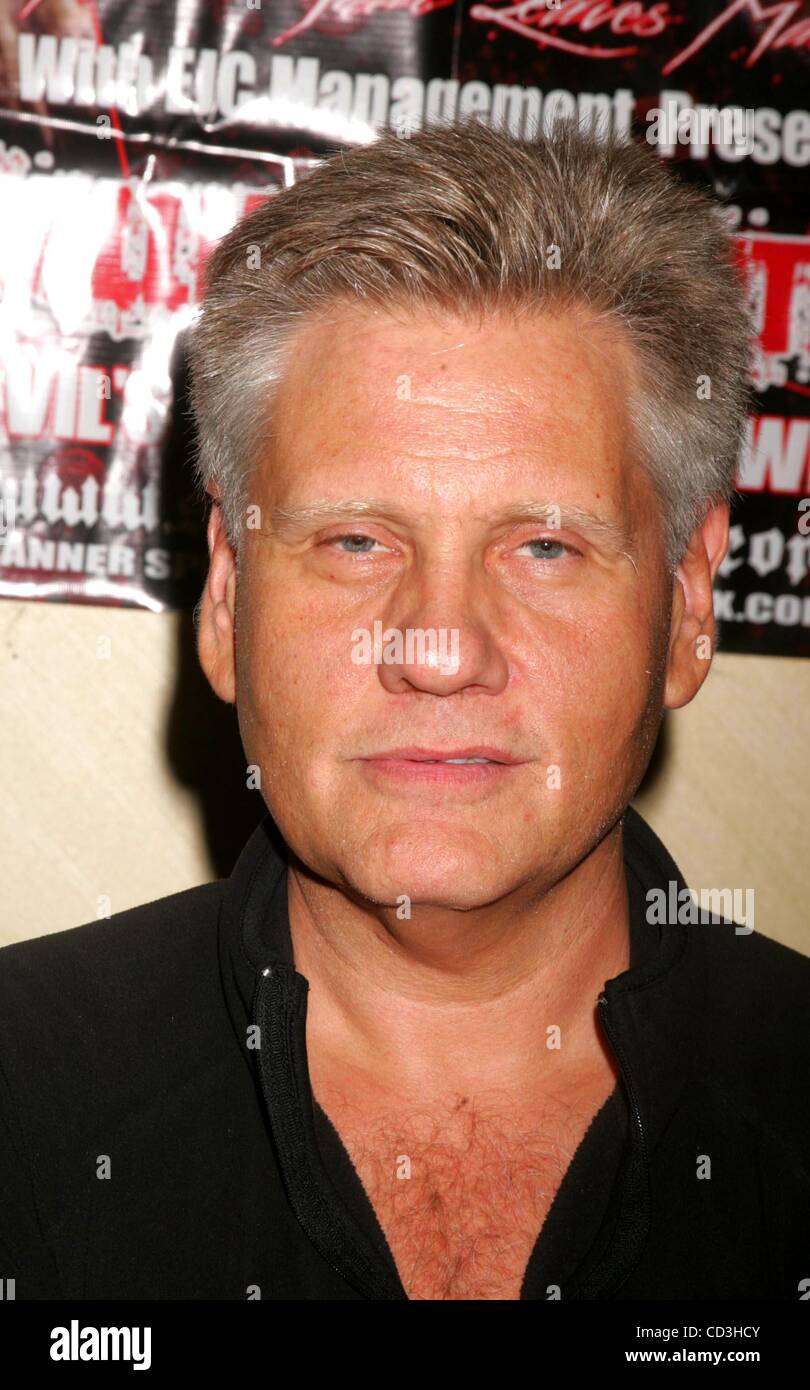 May 2, 2008 - New York, New York, U.S. - DAY ONE OF THE CHILLER THEATRE SPRING 2008 SHOW AT THE PARSIPPANY HILTON.NEW JERSEY     05-02-2008.       2008.ACTOR,  WILLIAM  FORSYTHE.K58149RM(Credit Image: Â© Rick Mackler/Globe Photos/ZUMAPRESS.com) Stock Photo