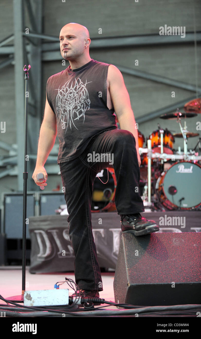 May 17, 2008 Columbus, Ohio; USA Singer DAVID DRAIMAN of the band(02)