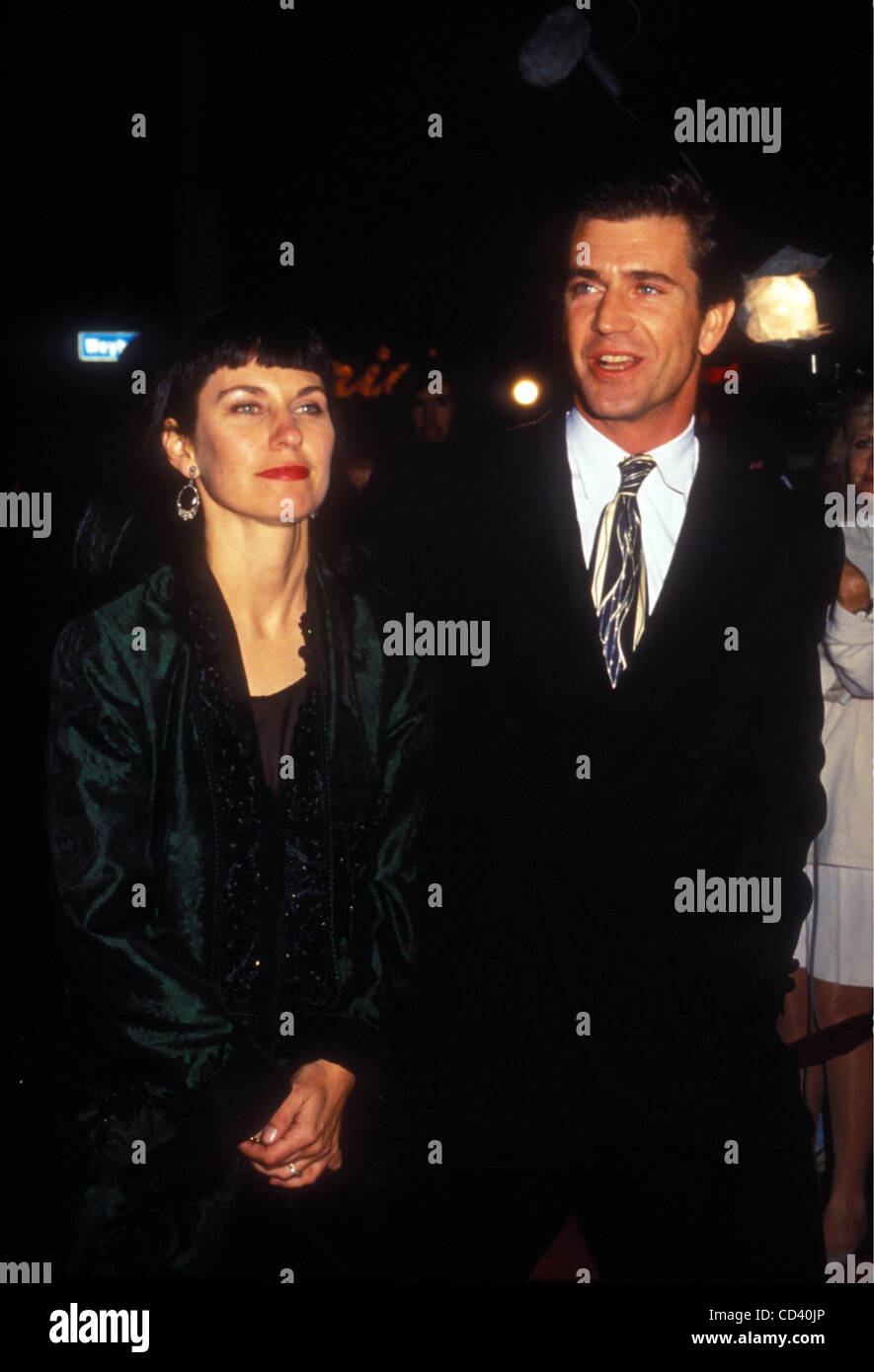 July 1, 2008 - Hollywood, California, U.S. - MEL GIBSON WITH WIFE ROBYN MOORE AT '' HAMLET '' PREMIERE 12-1990.# 16074.(Credit Image: Â© Phil Roach/Globe Photos/ZUMAPRESS.com) Stock Photo