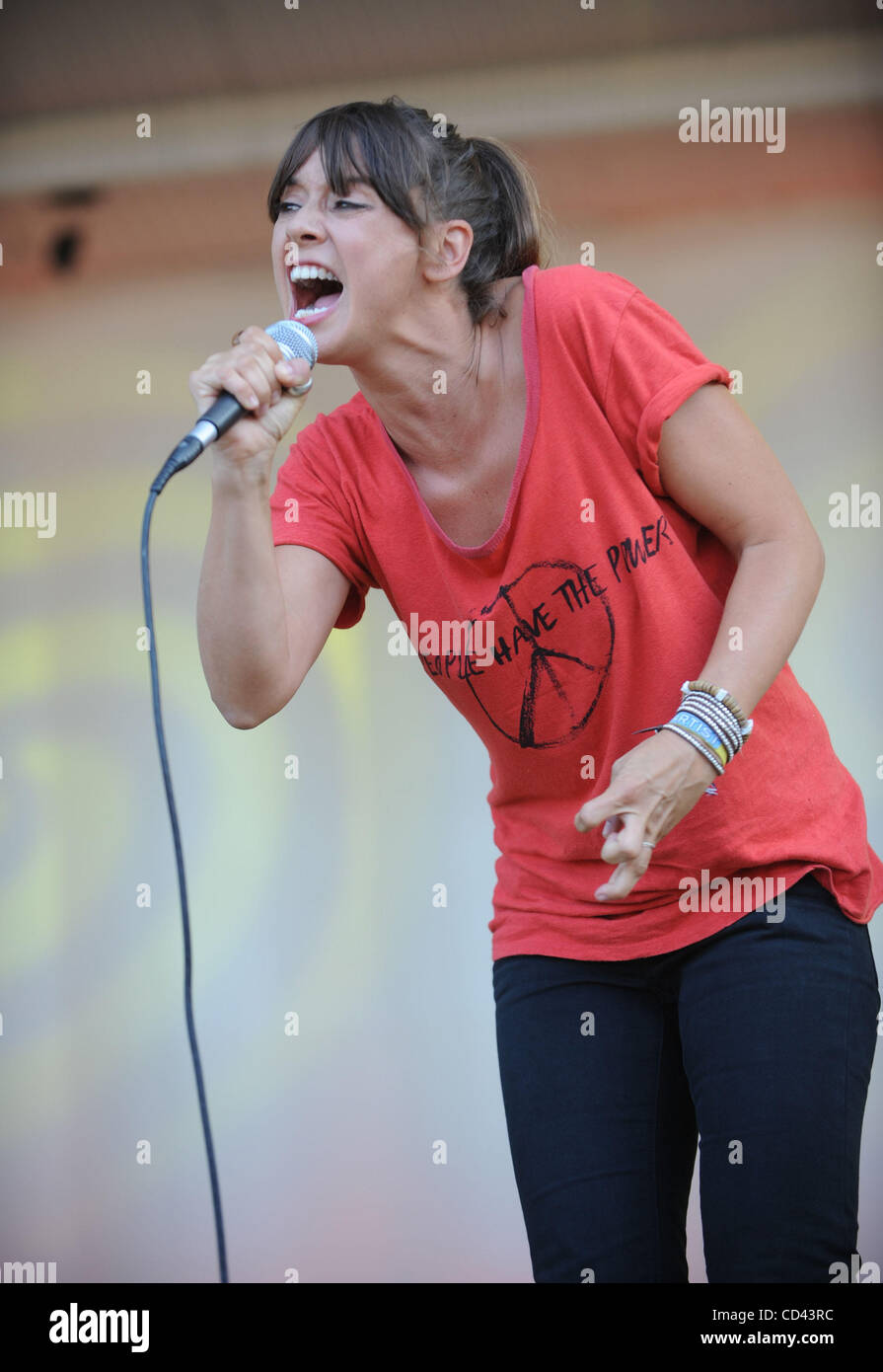 Aug 1, 2008 Chicago, Illinois, USA Singer CHAN MARSHALL of the band