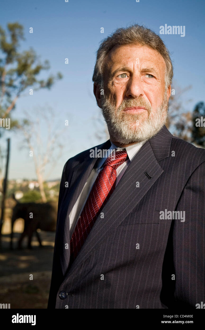 Oct 14, 2008 Oakland, California, USA Men's Wearhouse CEO