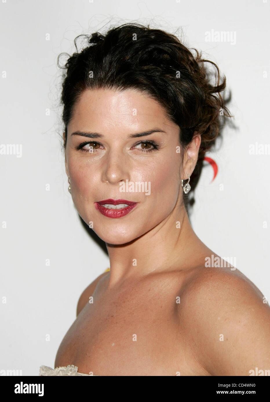 Oct 23, 2008 - Hollywood, California, USA - Actress NEVE CAMPBELL