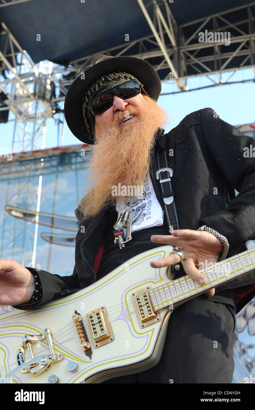 Oct 26, 2008-Pomona, California, USA-Musician BILLY GIBBONS from ZZ Top at Love Ride 25 held at the Pomona Fairgrounds.  (Credit Image: cr  Scott Mitchell/ZUMA Press Stock Photo