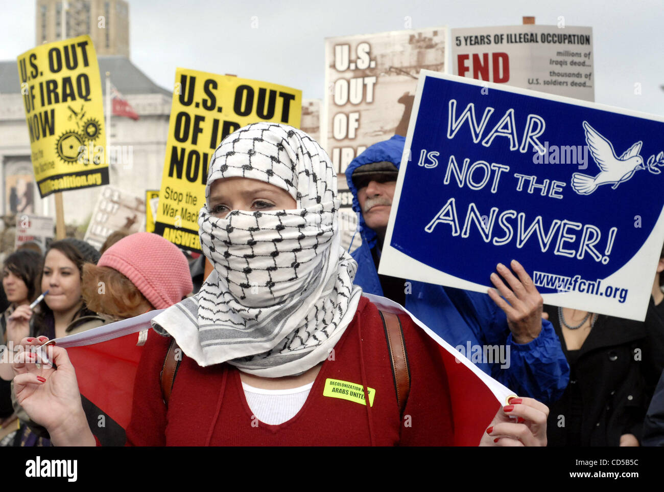 Anti-war protesters gather in front of San Francisco City Hall to ...